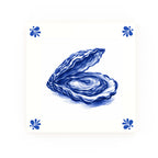 Oyster Delft blue decorative ceramic tile – Modern corner style